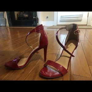 Red stiletto pumps size 6